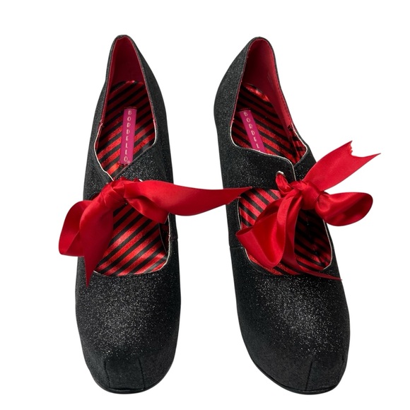 Bordello Queen of Hearts Teeze Black Glitter Platform Pump 10 - Picture 2 of 6
